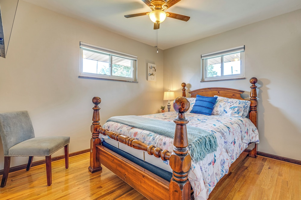 Columbus Vacation Rental, 7 Mi to Downtown!
