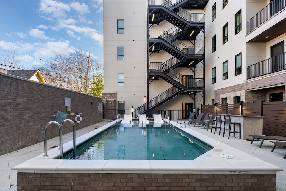 Harmony Outpost-pool & Gym-4 Mins To Broadway
