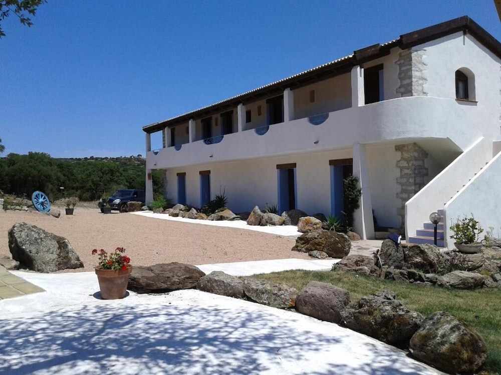 Mura Mura Country House