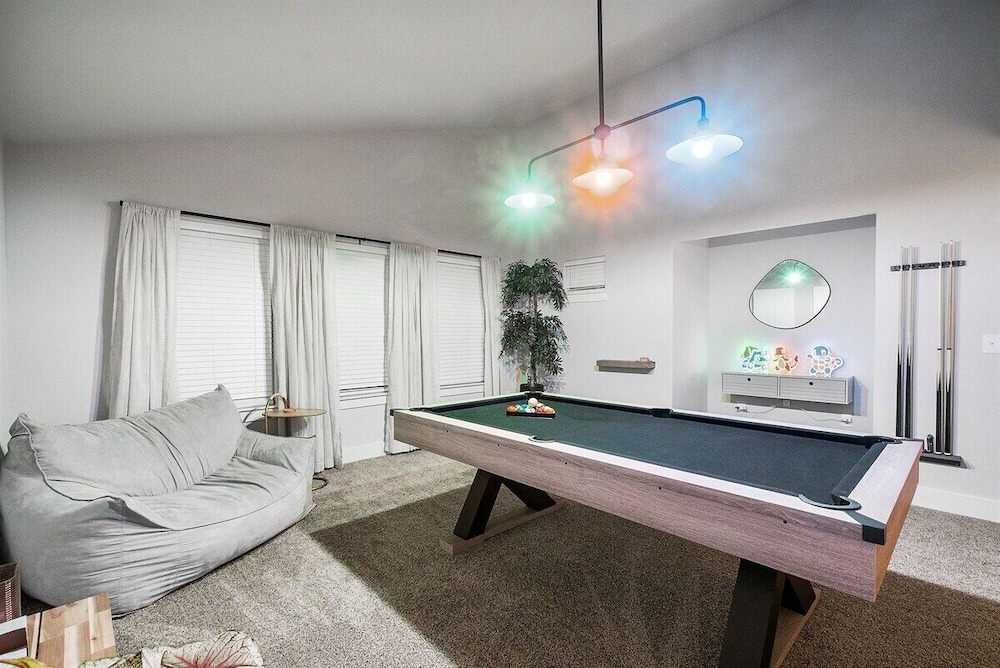 Spacious Cozy 4B Home in Frisco
