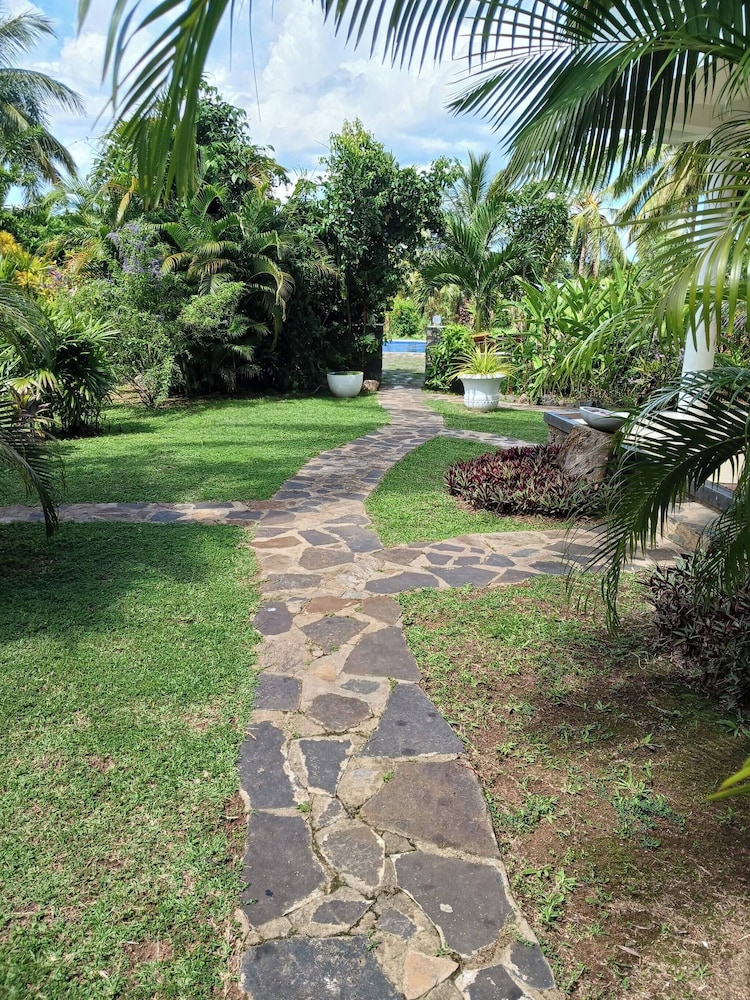 Lake Villa Near Udawalawe National Park