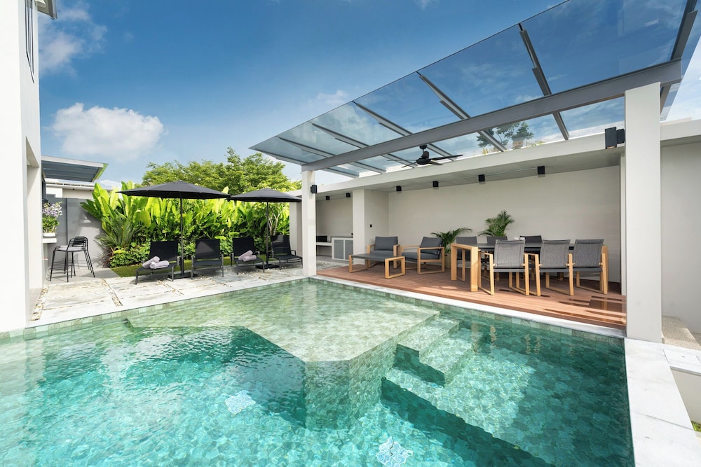 Riverhouse Phuket by Escape Villas