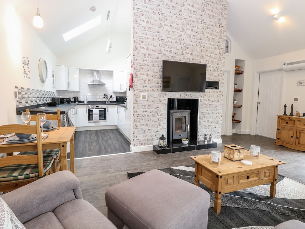 Kingfisher Lodge