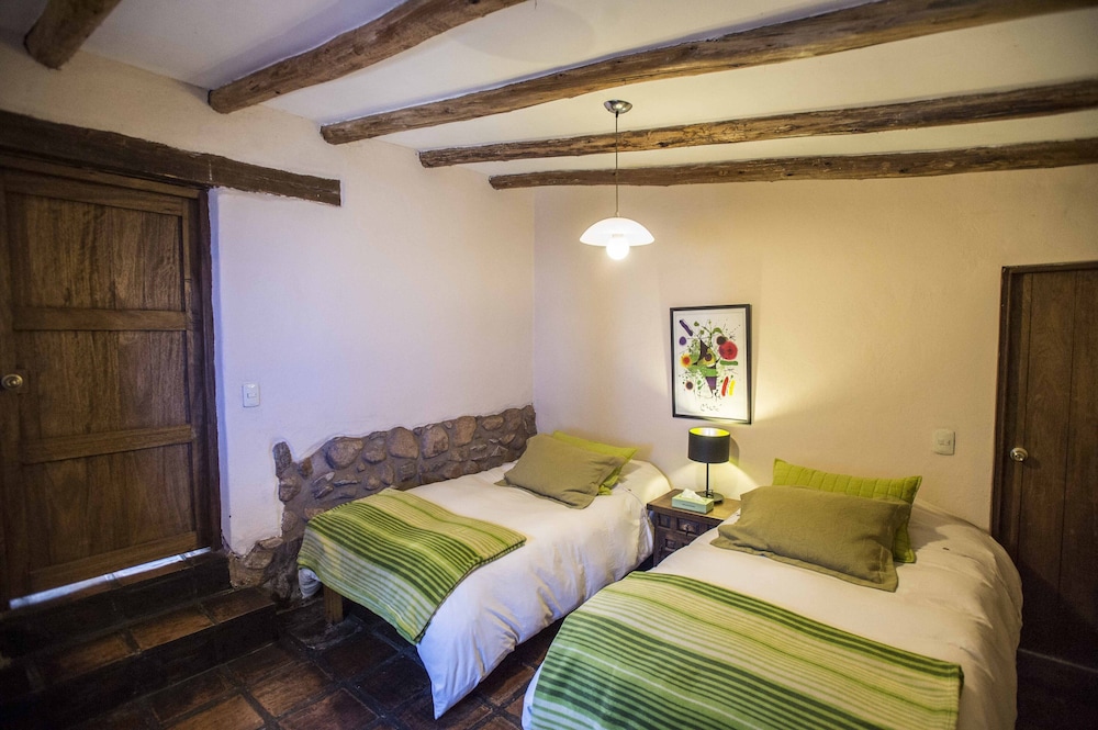 Perayoc Art & Luxury Bungalows