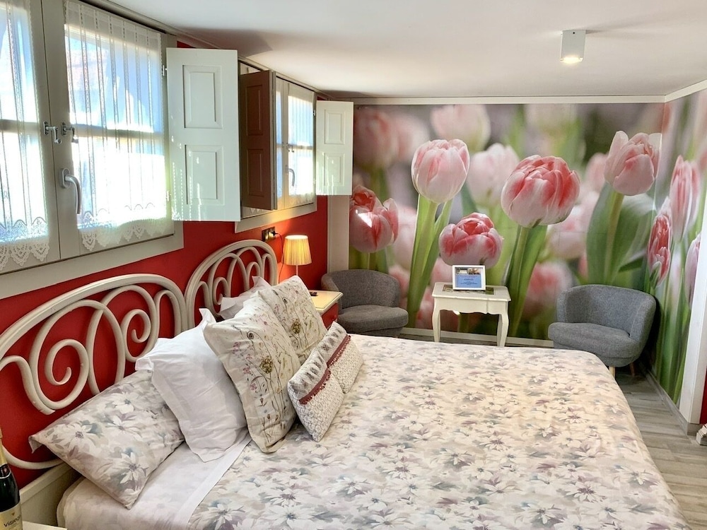 Akla Hotel Suites Santillana
