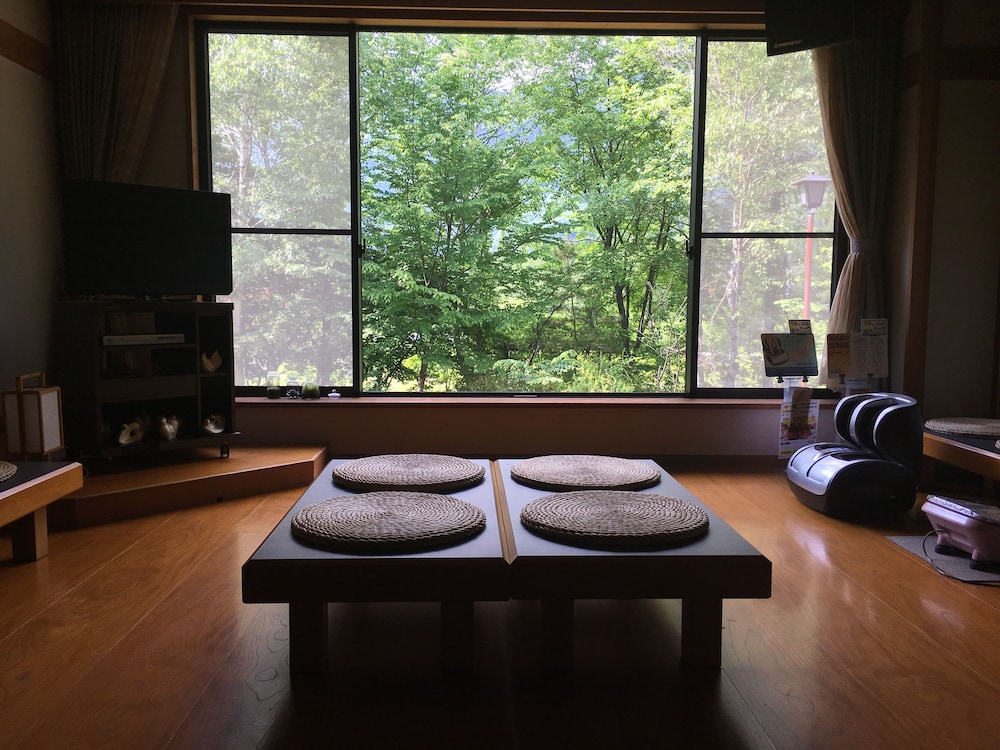 Hina no Yakata Matsunoi