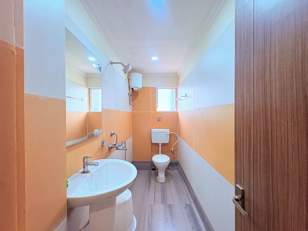 Hotel Jairam Way Bay