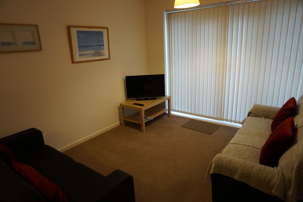 Brook Apartment