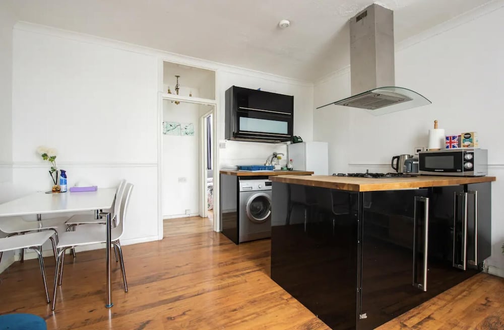 Charming London Apartment Near Hyde Park