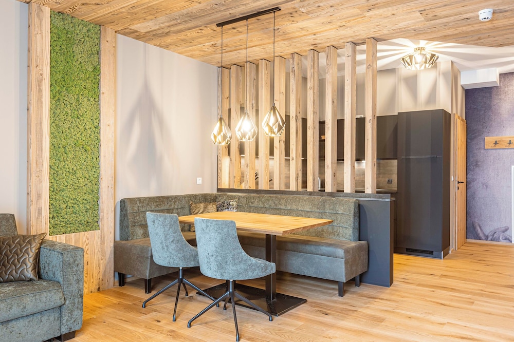 Zillertal Suites Fügen by ALPS RESORTS