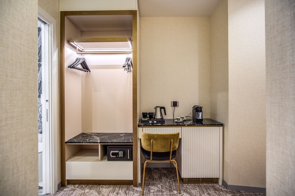 CC Palace Hotel Roma