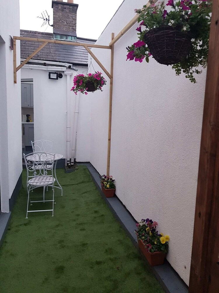 Renovated 2 Bedroom Dublin Flat By City Centre