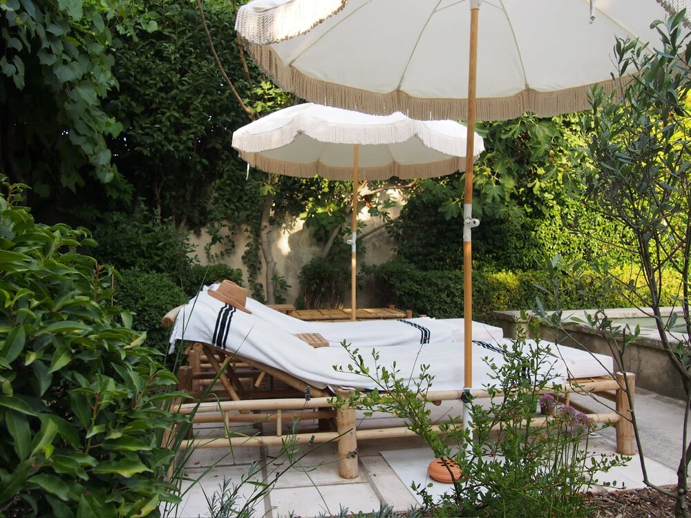 Villa Maillane 18th Century Residence Completely Renovated