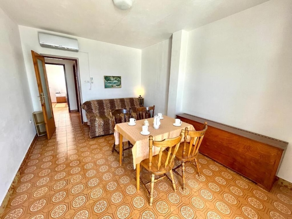 Apartment Luky 4