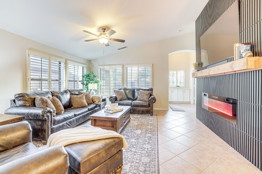 Desert Oasis w/ Outdoor Living in Goodyear!