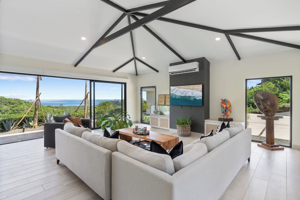 Luxe Tropical Villa with Sparkling Infinity Pool, Panoramic Ocean Views & Community Amenities