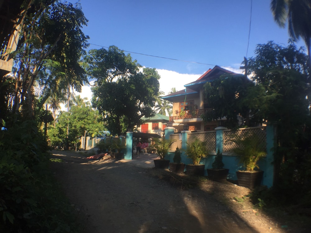 WEStay @ Chillax House - Ngapali - Hostel