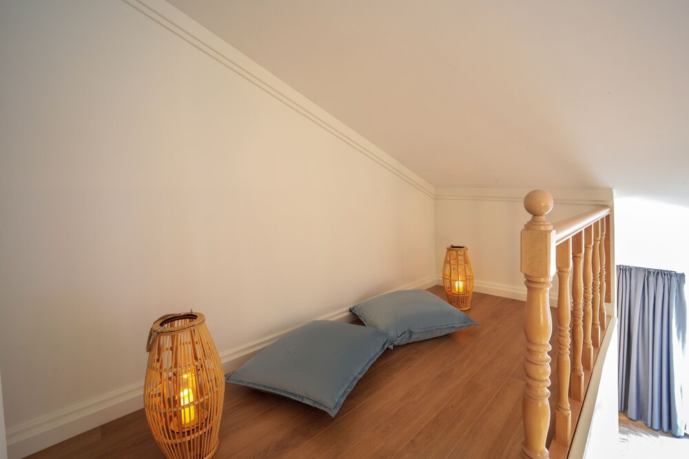Gatto Suites & Residence