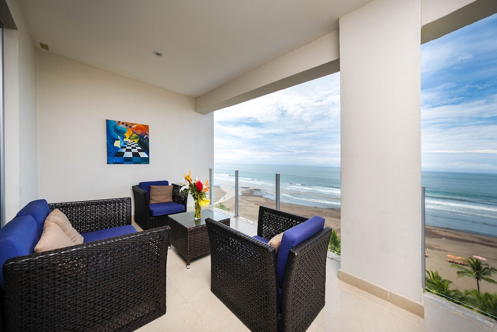 Best in Jaco Diamante del Sol Condos