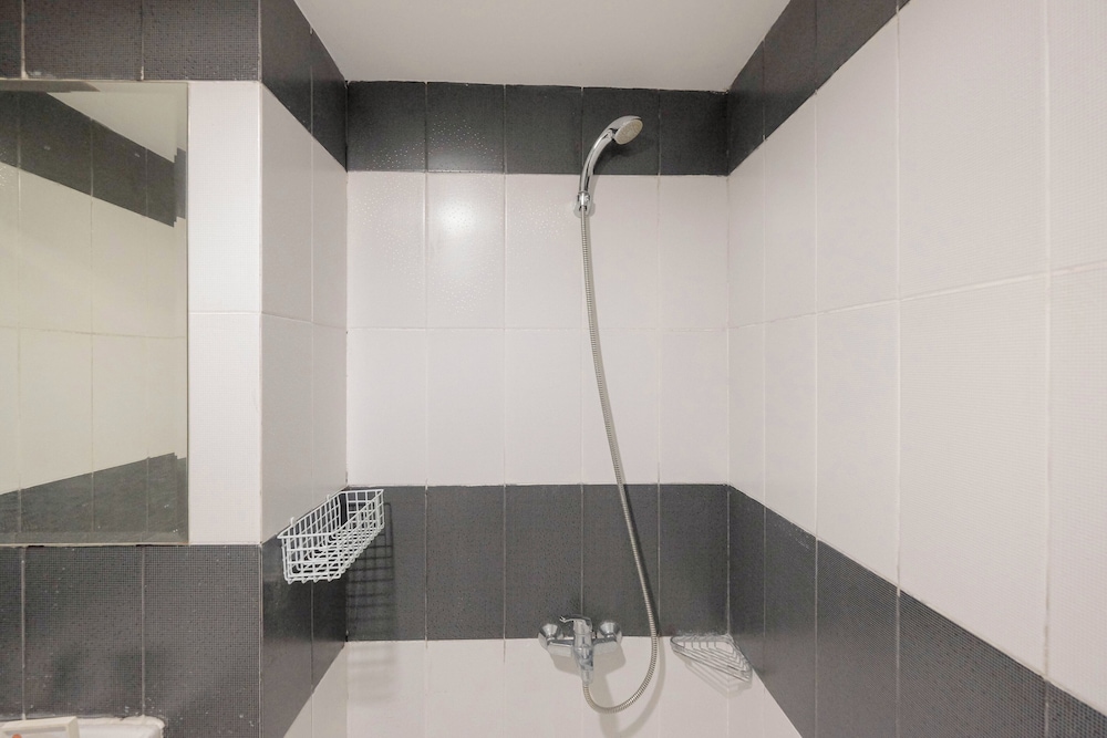 Good Deal 2BR Apartment Cinere Bellevue Suites