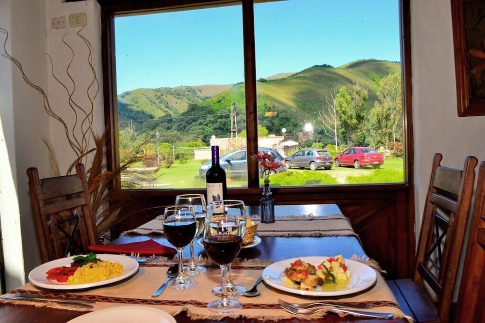 Hosteria La Caldera