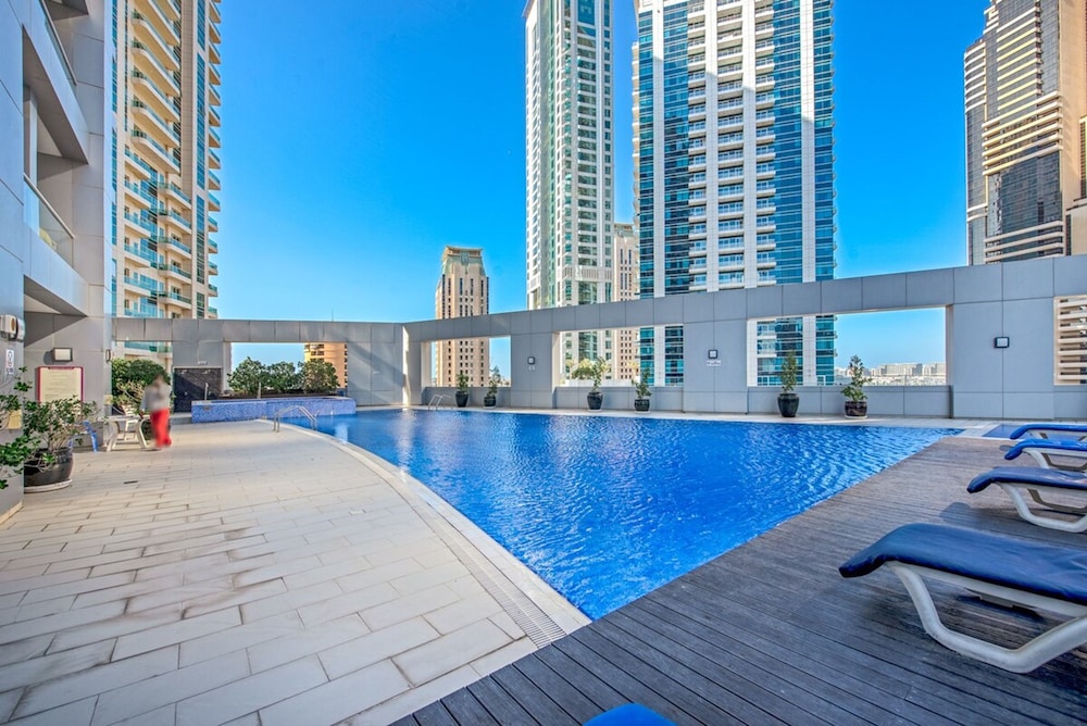 Elegant 4BR - Perfect Stay for Families in Marina