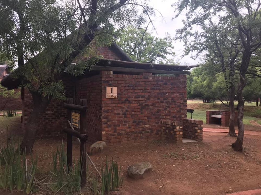 Golden Leopard Resorts - Manyane Resort