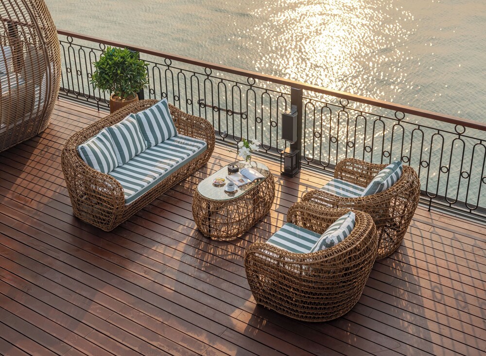 Indochine Grand Lan Ha Bay