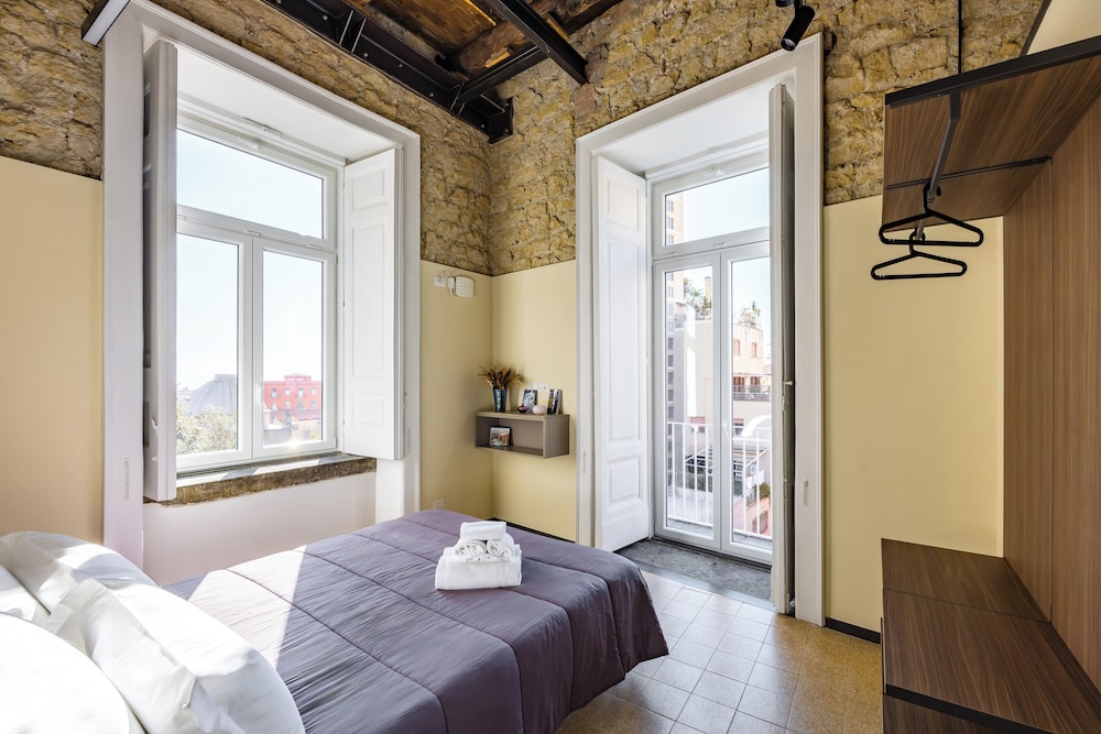 La Pinacoteca Aparthotel by NapoliApartments