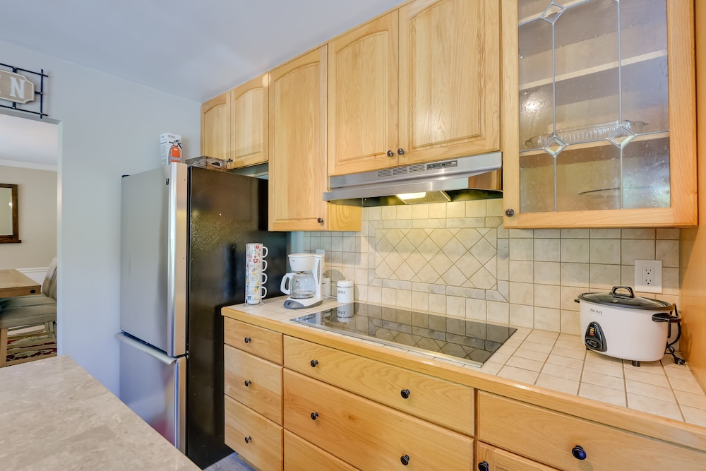 Rockville Home: Patio Oasis, Fireplace, Near DC! - Property Image 19