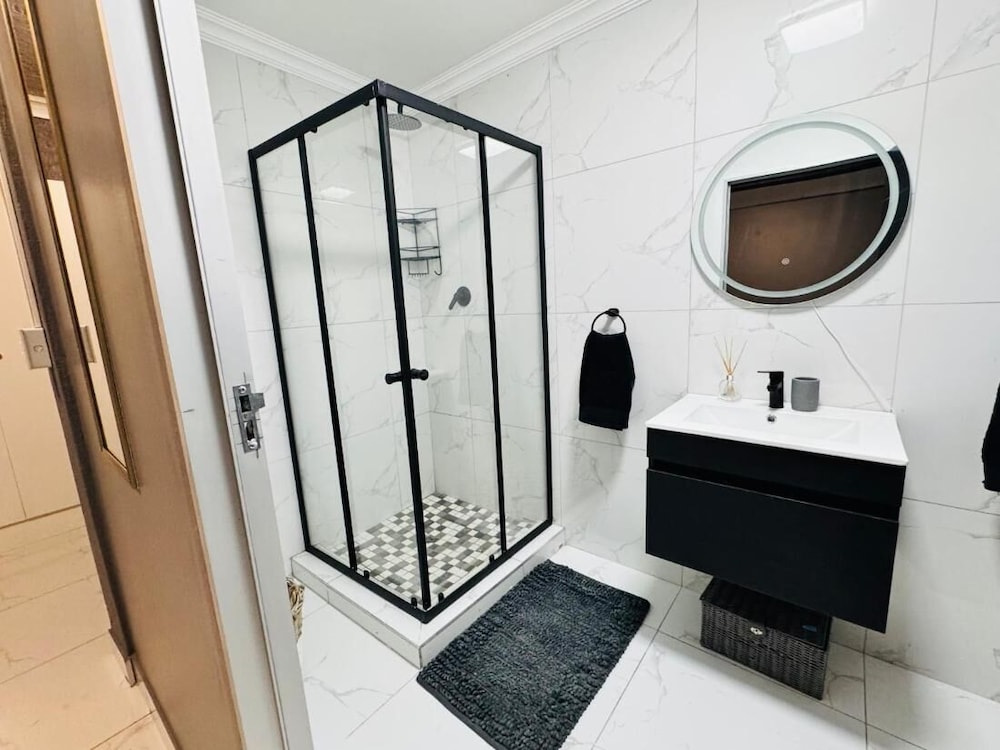 Villa Picasso Sandton - Executive