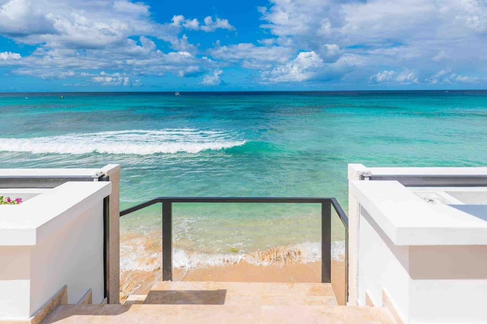 Nirvana Barbados by MC