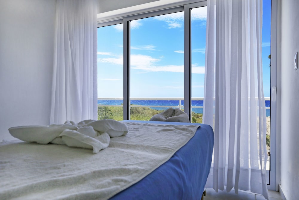 Ocean Village 93
