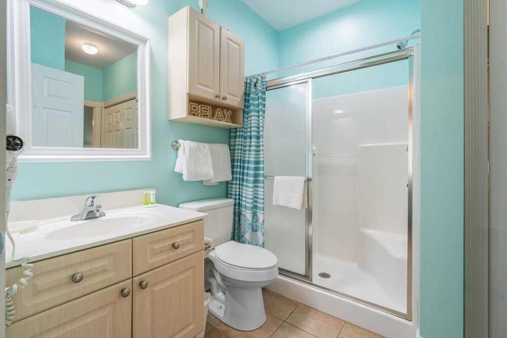 Magnolia Pointe Luster Leaf 4890-403 2 Bedroom Condo