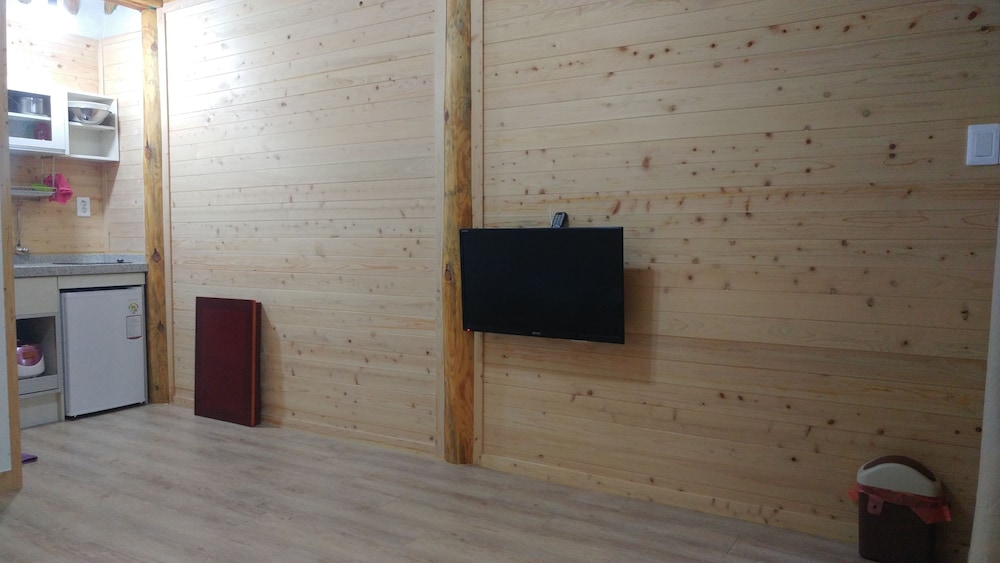 Chowoo Guesthouse