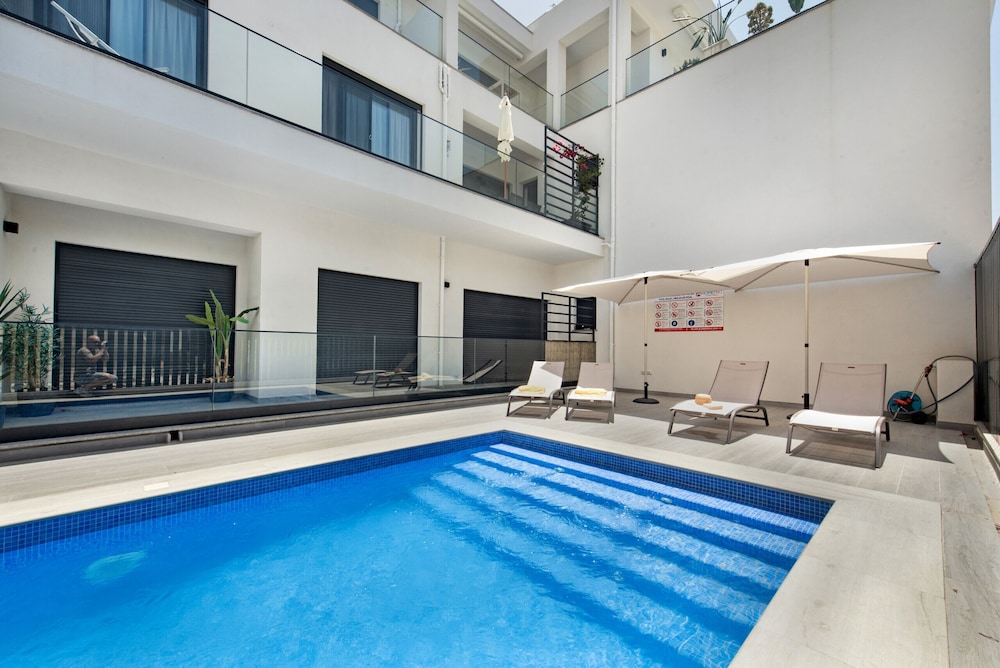 Sunny Apartments X in Tavira