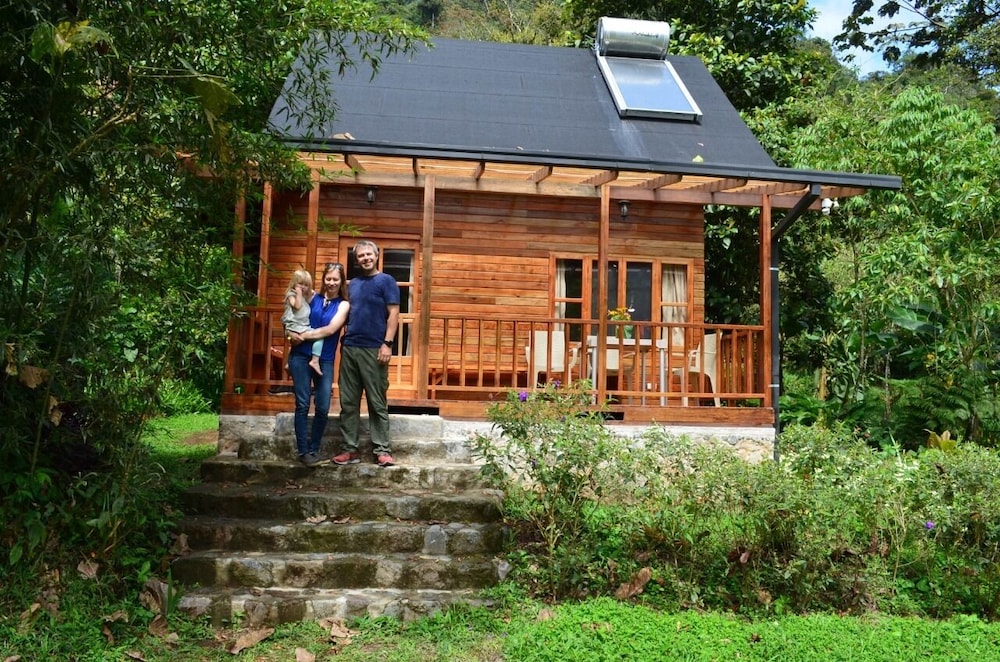 Sacha Urco Lodge Nature Hideaway Cabins view 4