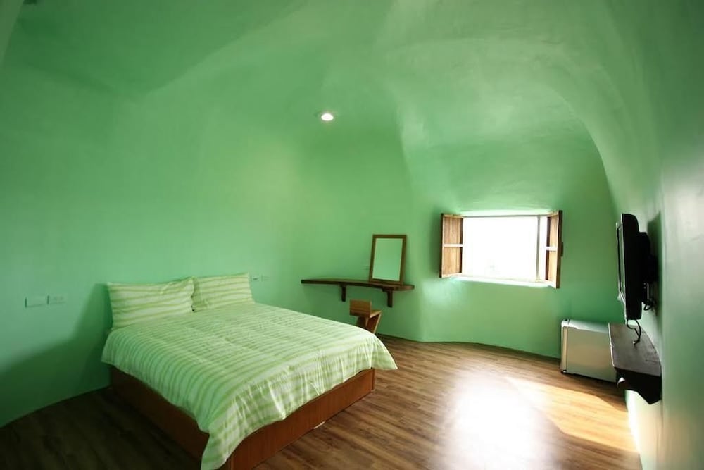 Ha Cheese B&B