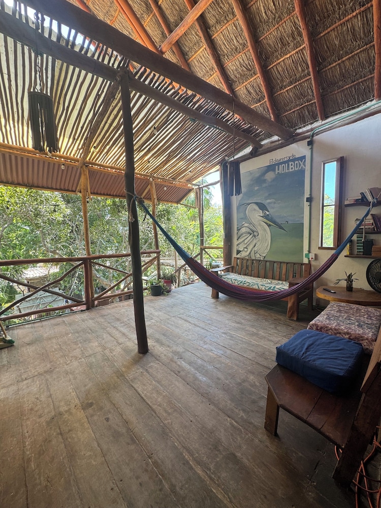 hostal casa holbox