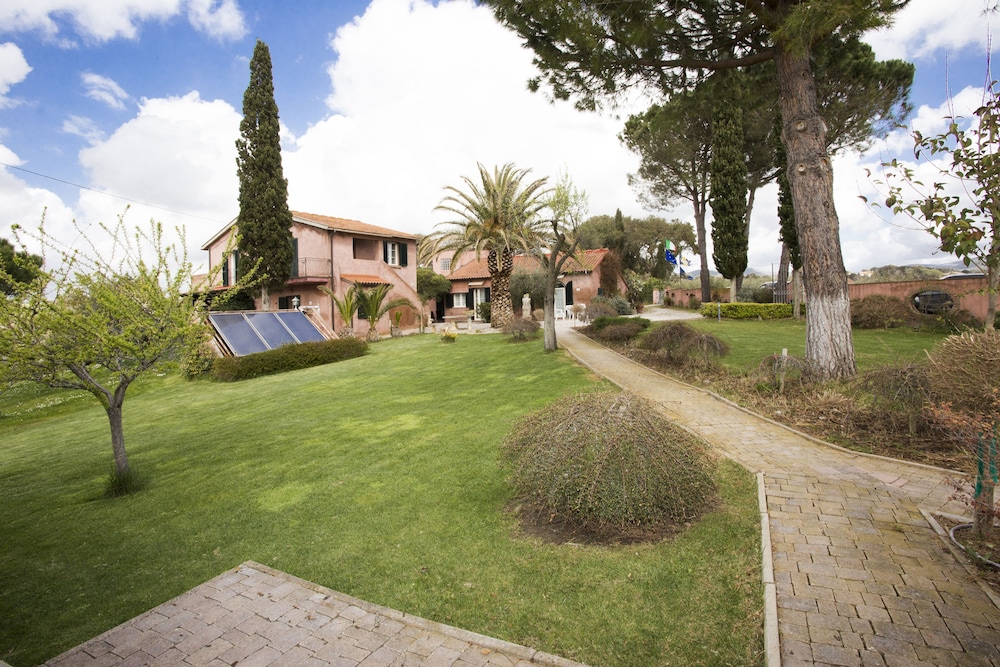 Tenuta De Fanti Agriturismo