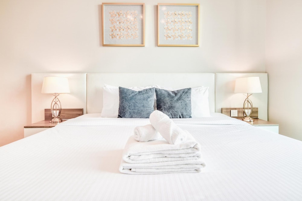 Ritzy Address JBR Apt w Scenic Balcony View