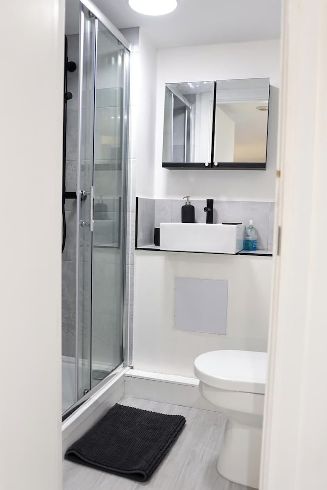 4 Guests - Pet Friendly Retreat in Thornton Heath