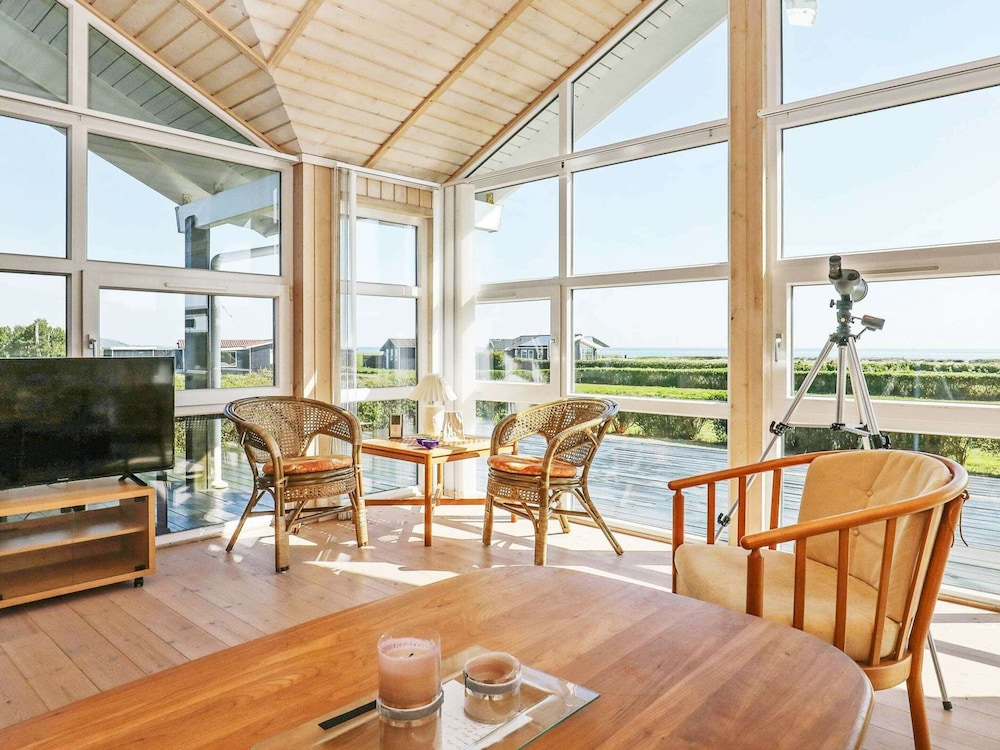 6 Person Holiday Home in Saeby-by Traum