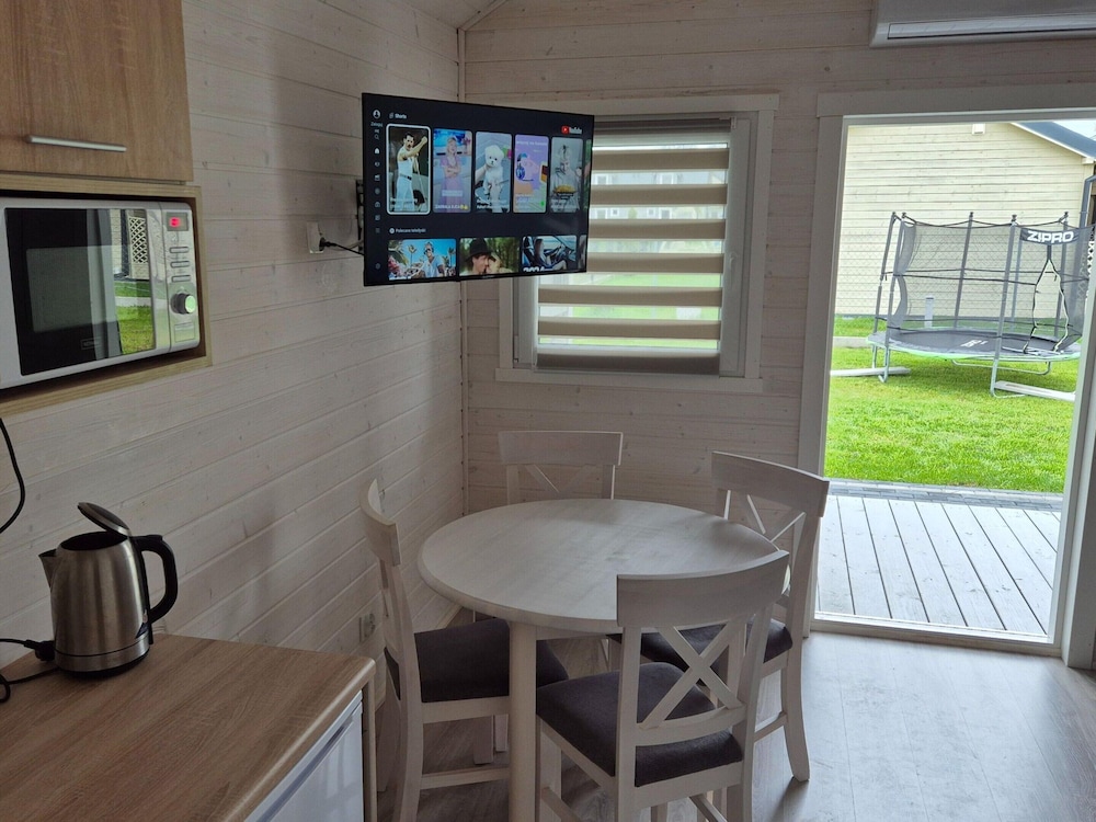 Cottage in Dziwnowek Near Baltic Sea & Lake view 4