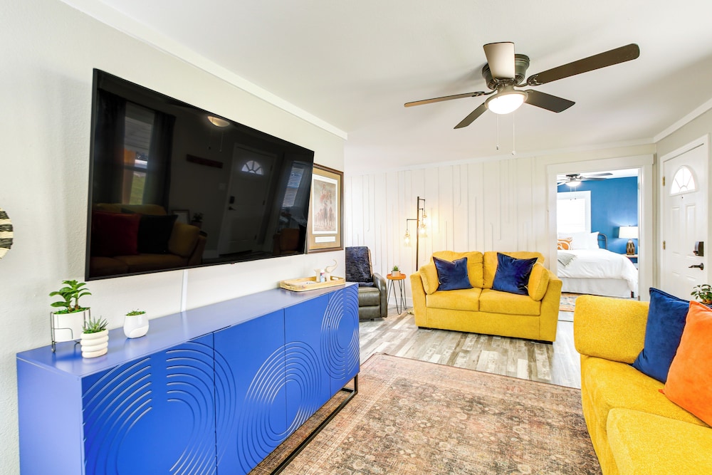 Walk to Casino: Home w/ Deck in Hot Springs!