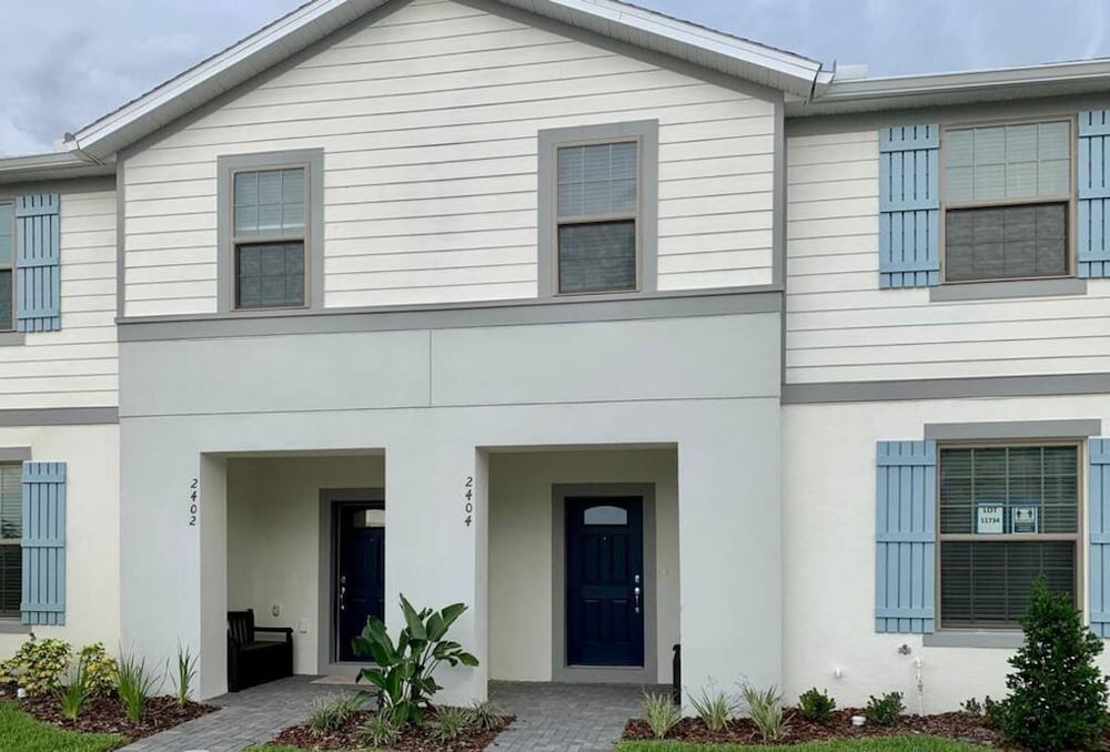 Hotel New Home- Beautiful Thematic Home With Pool Close to Disney - Image 1