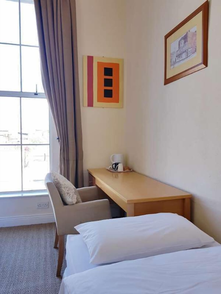 Blue Horseshoe - Hostel