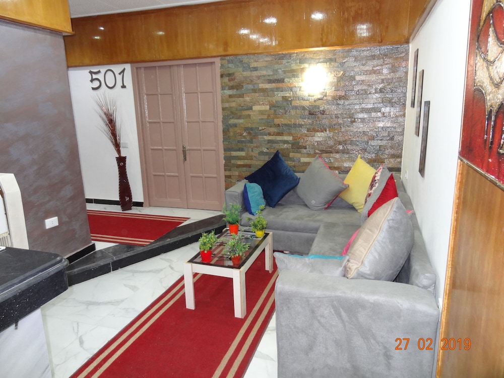 Gardenia Hotel - Hostel