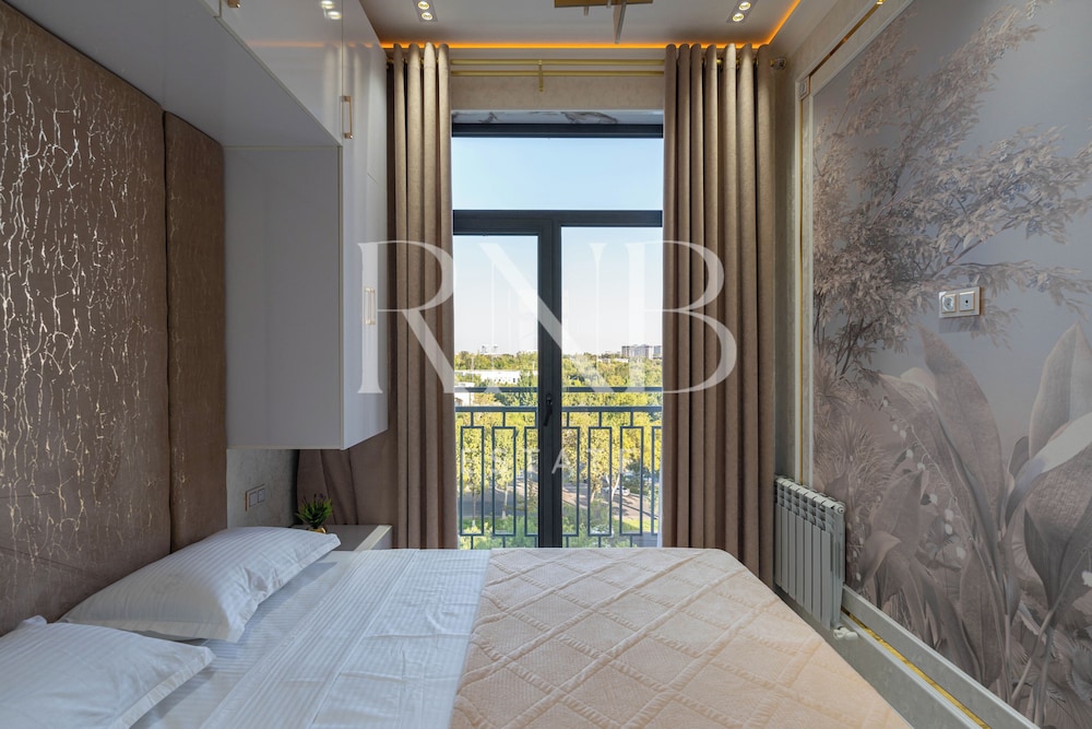 Kamolon 113 by RNB estate