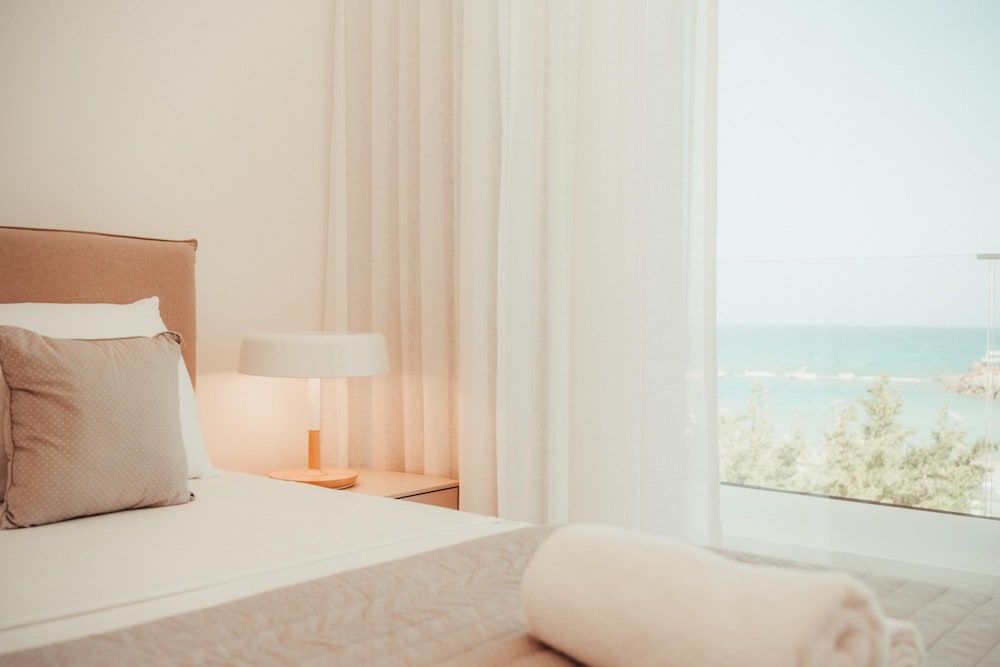 Blue Waves Protaras Beachfront Villa 3